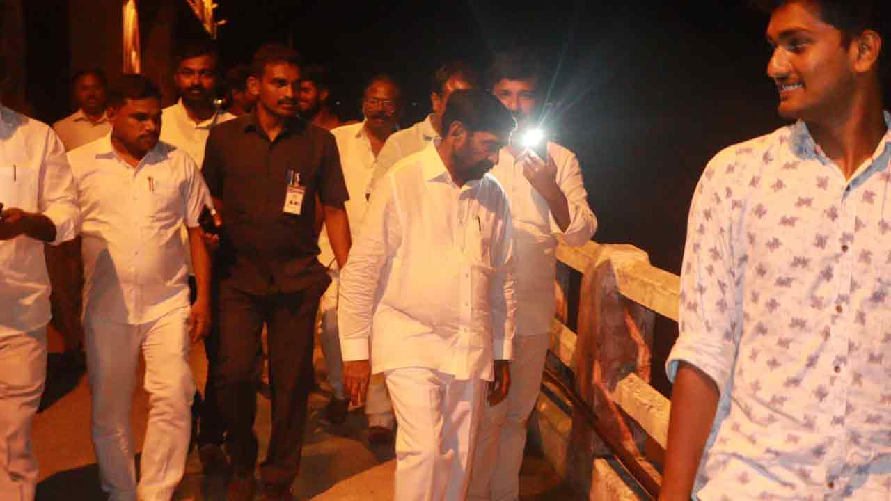 మూసీ ప్రాజెక్టుల‌ను త‌నిఖీ చేసిన మంత్రి జ‌గ‌దీశ్‌రెడ్డి