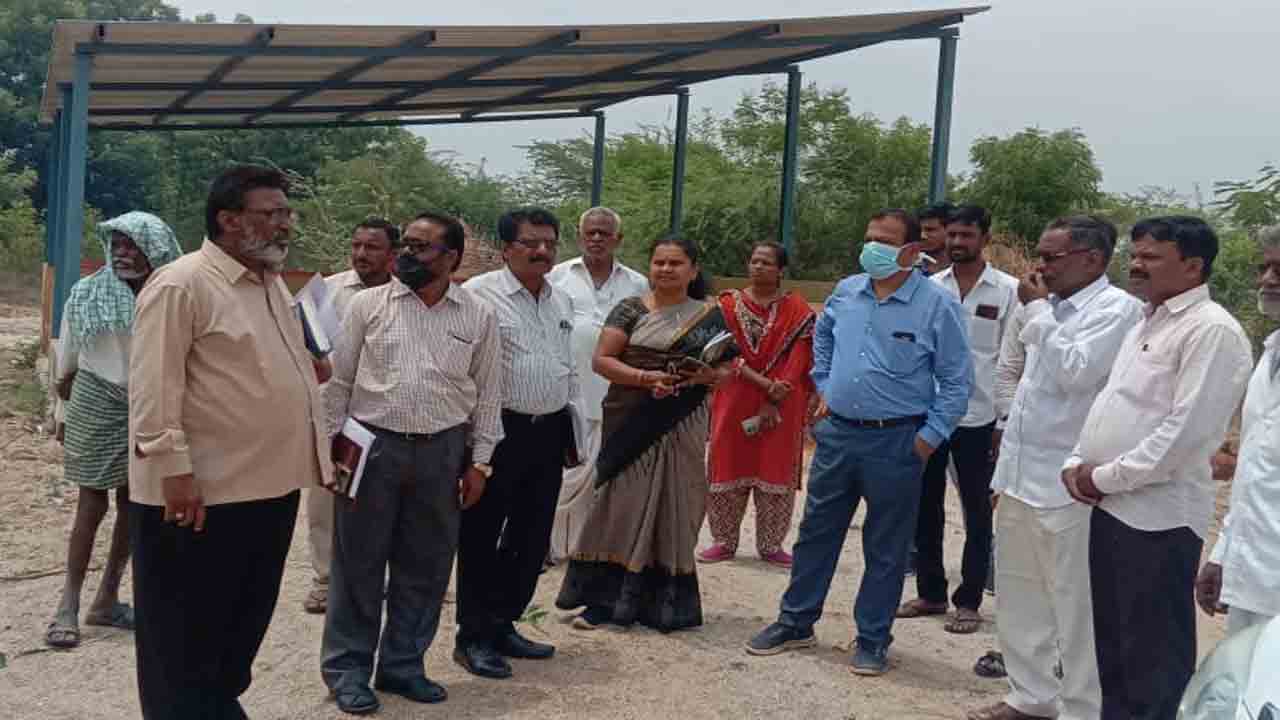 పల్లె ప్రగతితో గ్రామాలు అభివృద్ధి