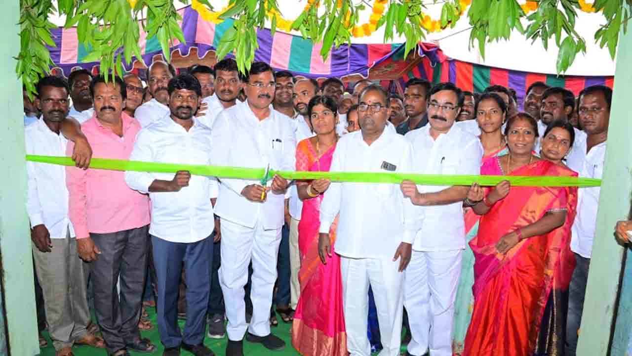 ప్రపంచంతో పోటీ పడేలా తెలంగాణ విద్యా విధానం : మంత్రి నిరంజన్ రెడ్డి