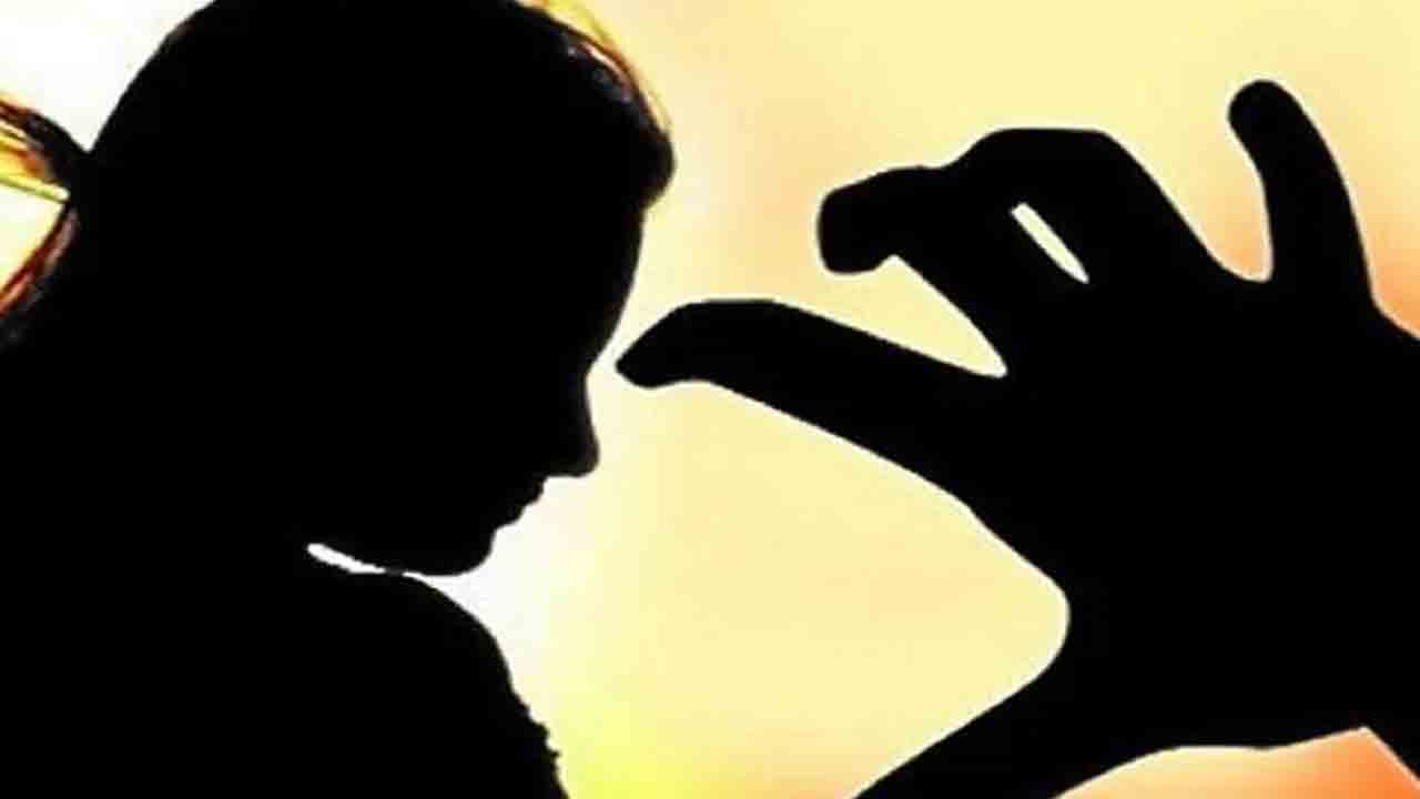 నిజామాబాద్‌లో మైనర్ బాలికపై లైంగికదాడి