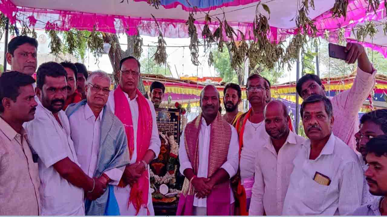 ప్రతి ఒక్కరూ దైవభక్తి కలిగి ఉండాలి