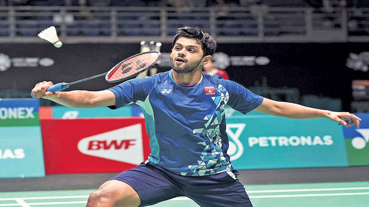 సాయిప్రణీత్‌, సమీర్‌వర్మ ఔట్‌