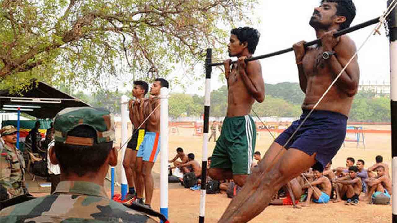 సూర్యాపేటలో ఆర్మీ రిక్రూట్‌మెంట్‌ ర్యాలీ