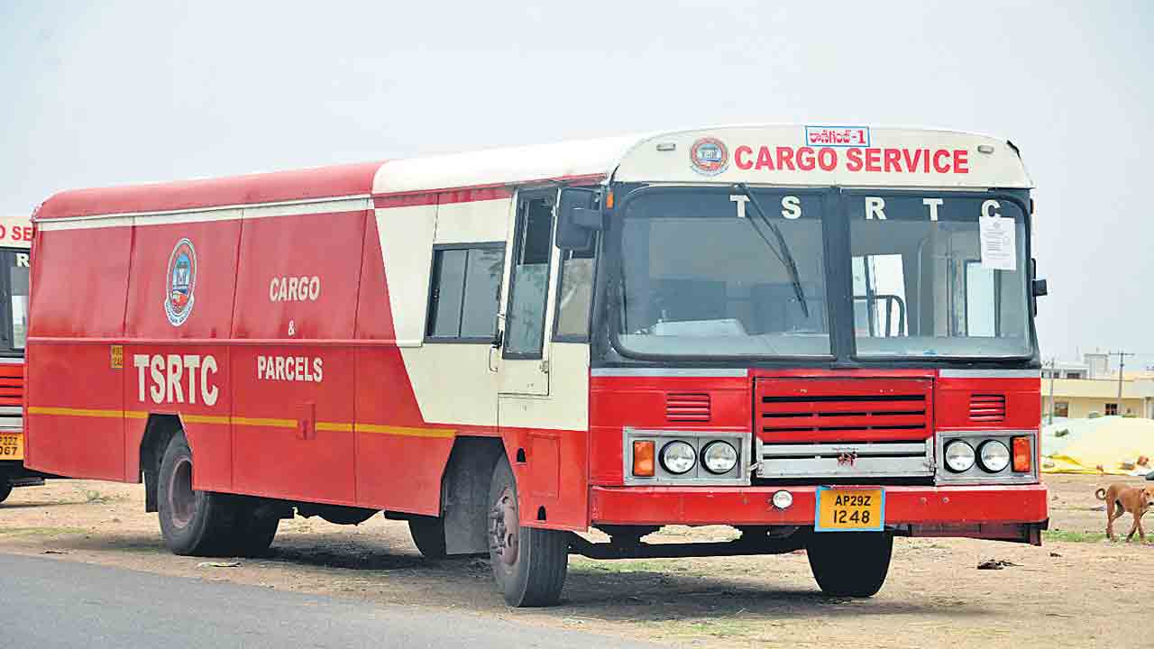 ఆర్టీసీ కార్గో ఆదాయం 120.52 కోట్లు