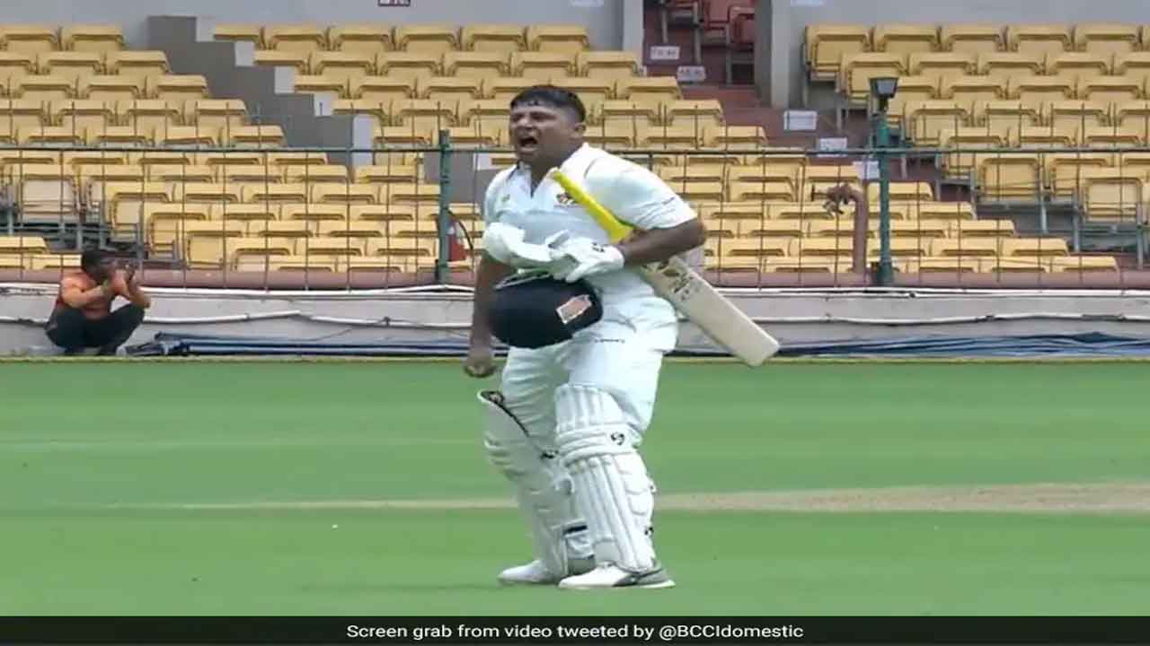 సెంచ‌రీ కొట్టి ఏడ్చేసిన స‌ర్ఫ‌రాజ్ ఖాన్‌.. వీడియో