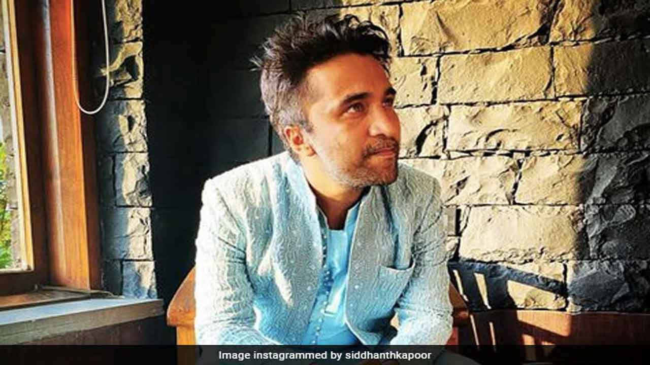 బెయిల్‌పై రిలీజైన సిద్ధాంత్ క‌పూర్