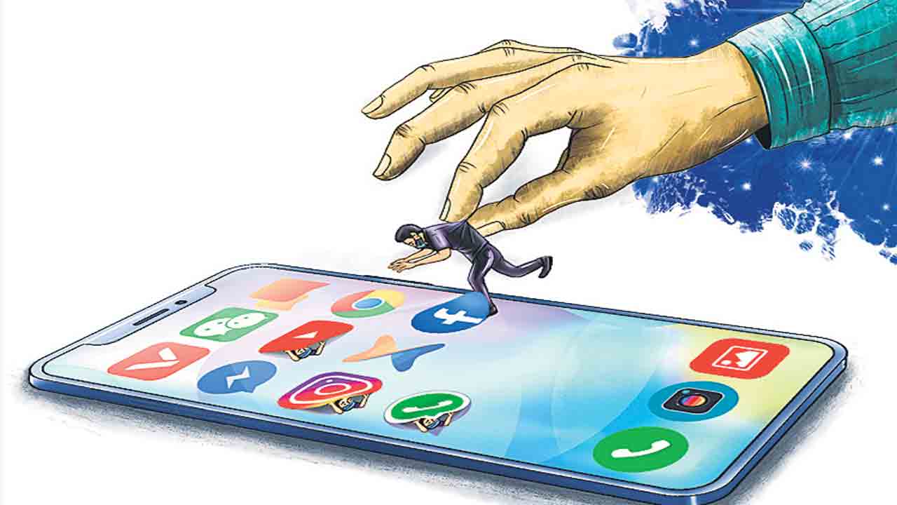 ‘సోషల్‌’గా బందీలవుతున్నాం!