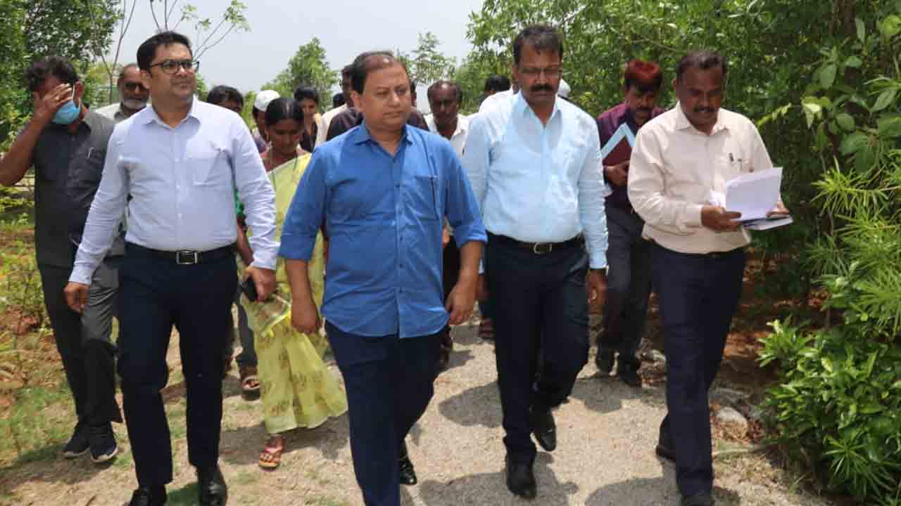 గ్రామాల అభివృద్ధే దేశాభివృద్ధి : సందీప్ కుమార్ సుల్తానియా