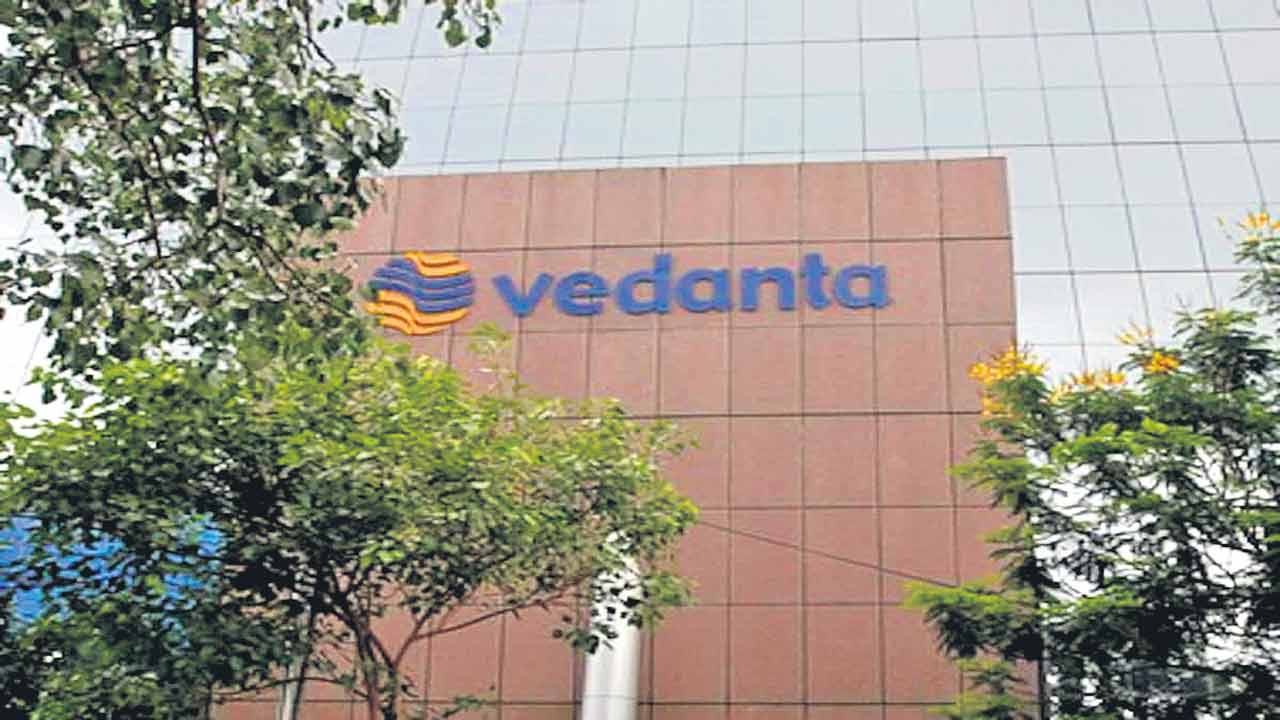 విక్రయానికి వేదాంత కాపర్‌ ప్లాంట్‌