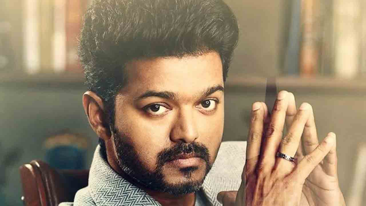 Vijay Thalapathy | ఆర్మాక్స్ టాప్-10 జాబితా విడుద‌ల‌.. మ‌రో సారి టాప్ ప్లేస్‌లో నిలిచిన విజ‌య్‌!