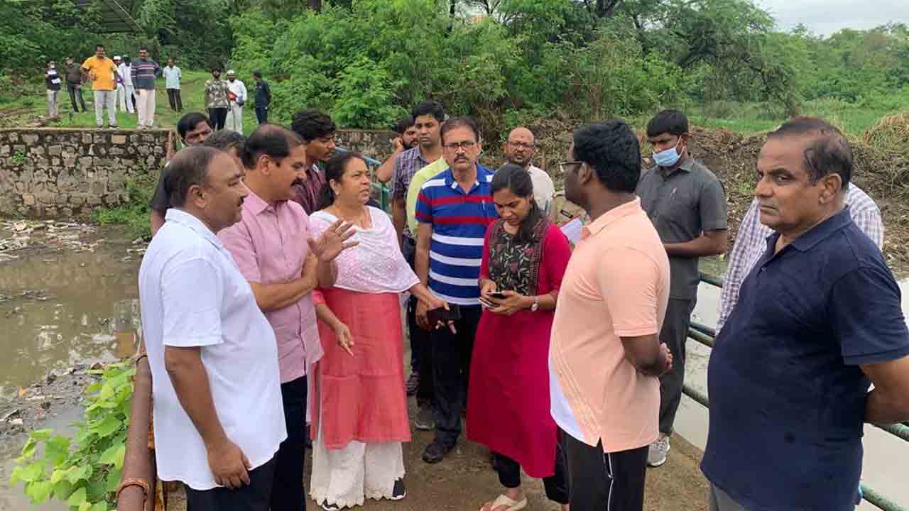 వరదముంపు లేకుండా పనులు చేపట్టాలి : చీఫ్‌ విప్‌ వినయ్ భాస్కర్‌