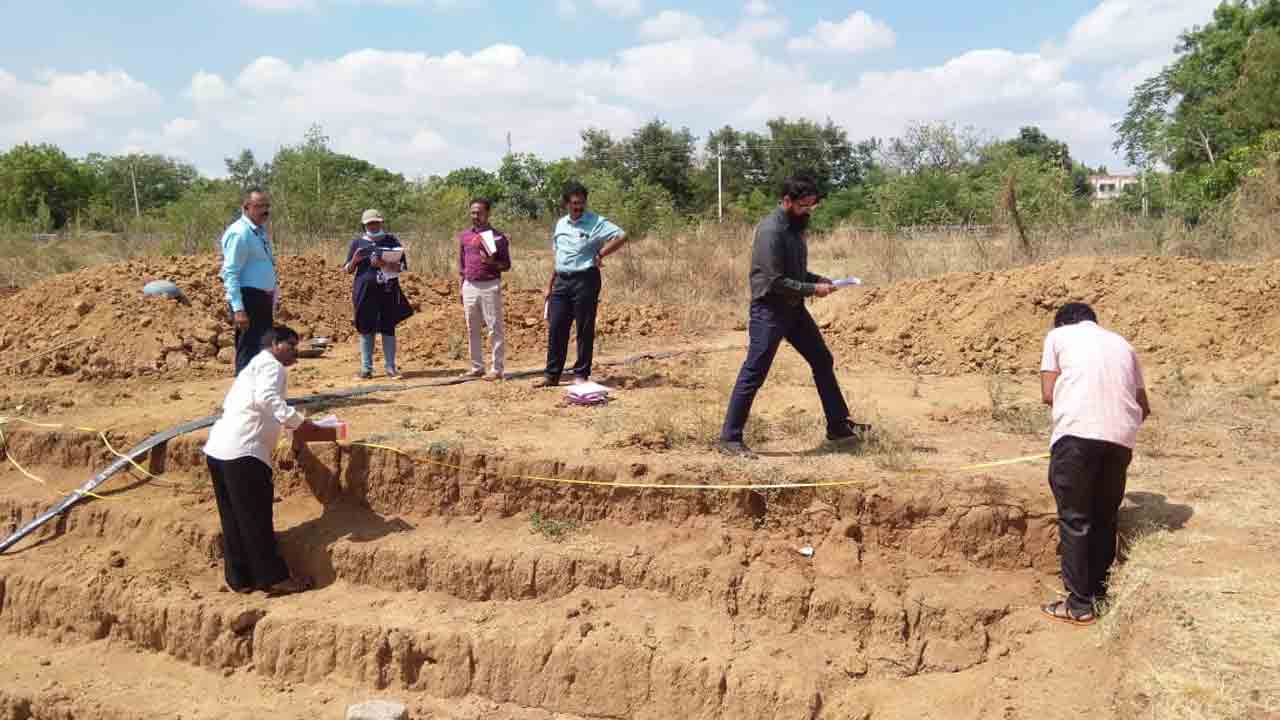 తెలంగాణలో ఉపాధి హామీ పనులు భేష్ : ధర్మవీర్ ఝా