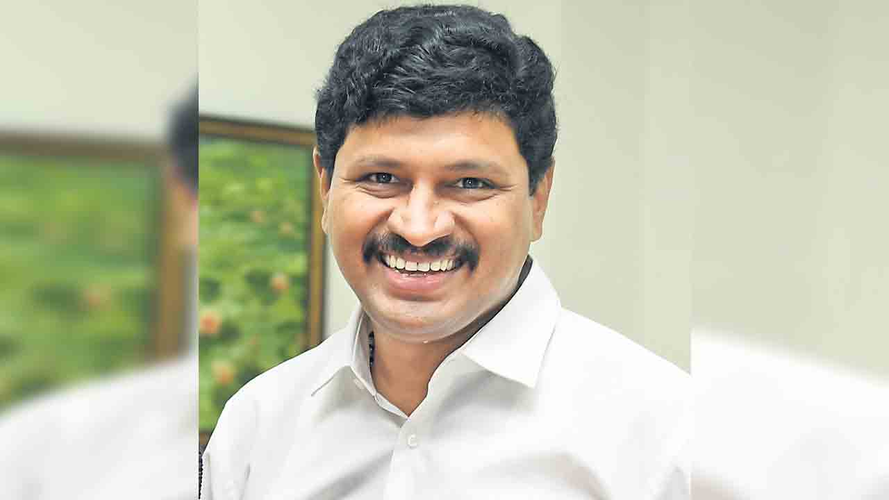 ఎంపీ సంతోష్‌కు ఉపరాష్ట్రపతి కితాబు