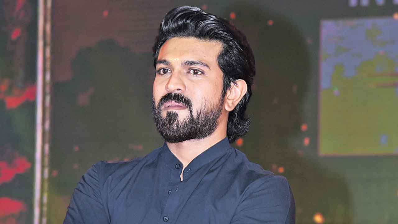 రామ్‌ చరణ్‌ హీరోగా నటిస్తున్న 15వ సినిమాకు అవాస్తవ ప్రచారాలు