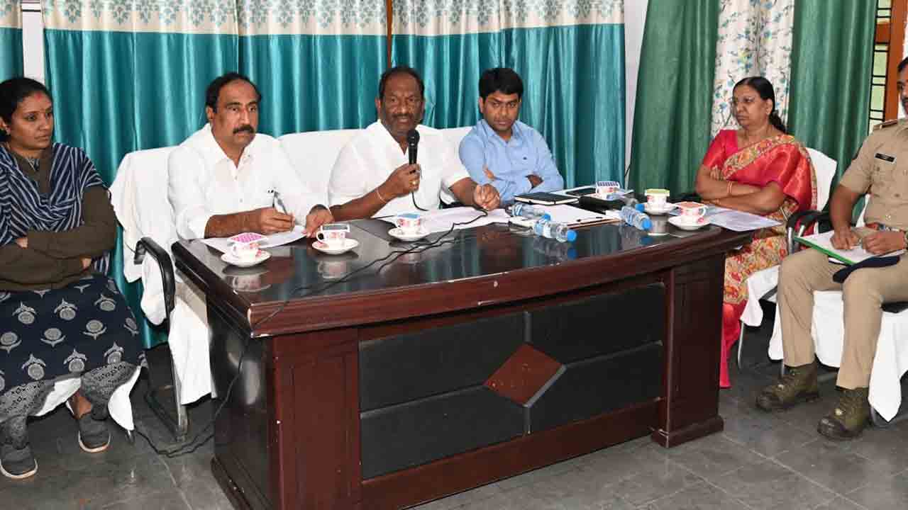 అనుక్షణం అలర్ట్గా ఉండాలి