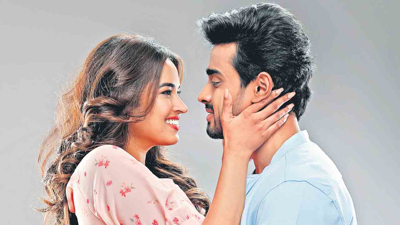 రొమాంటిక్‌ ఎంటర్‌టైనర్‌