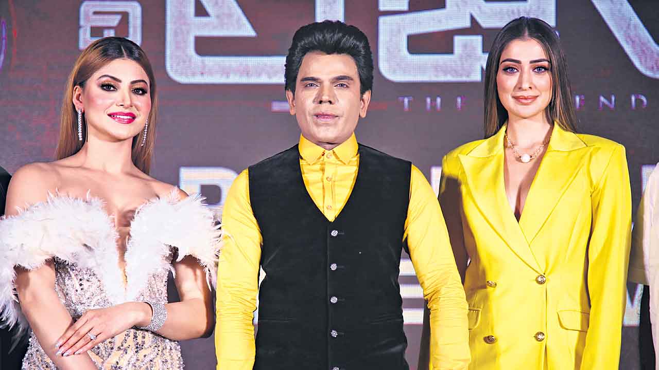 కమర్షియల్‌ హంగులతో ‘ది లెజెండ్‌’