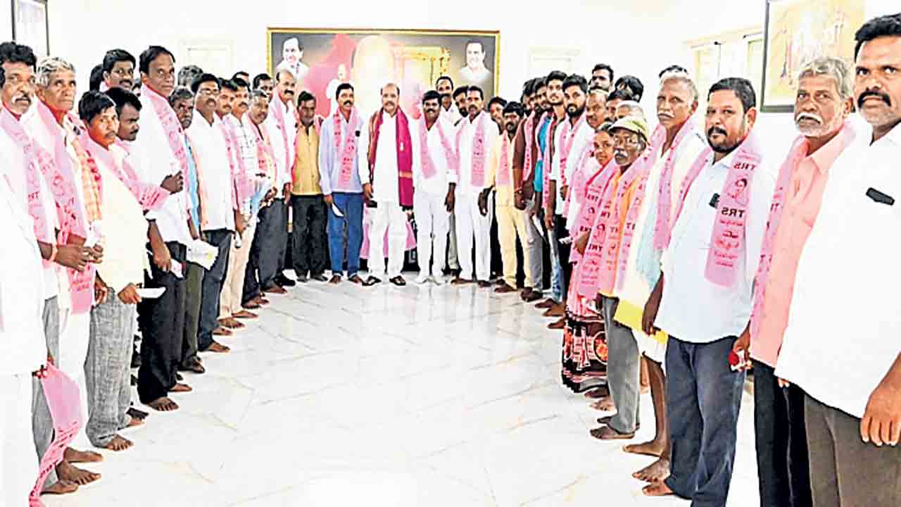 ప్రతిపక్షాలకు గుణపాఠం తప్పదు