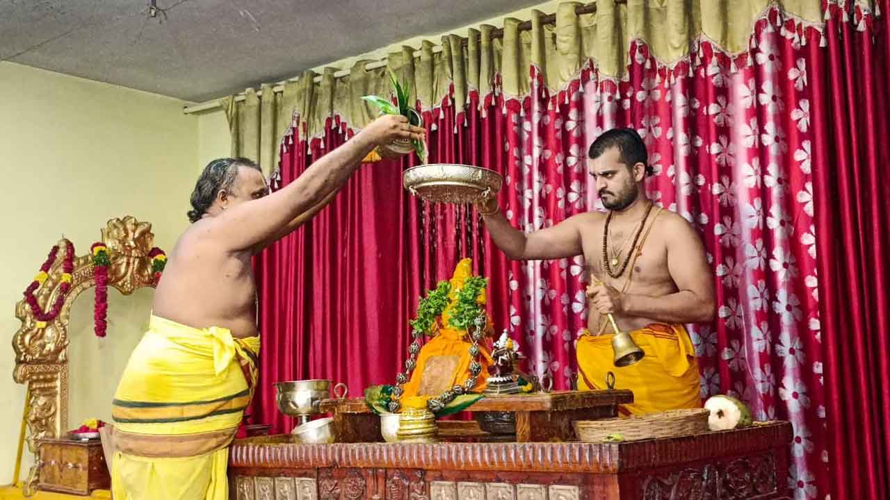 రామాలయంలో శ్రావణ శుక్రవార పూజలు