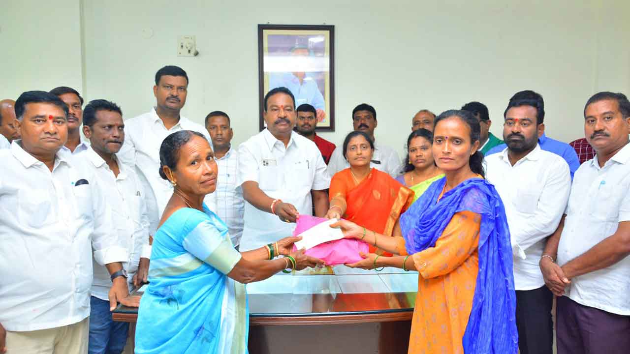 అర్హులందరికీ త్వరలోనే కొత్త పింఛన్లు