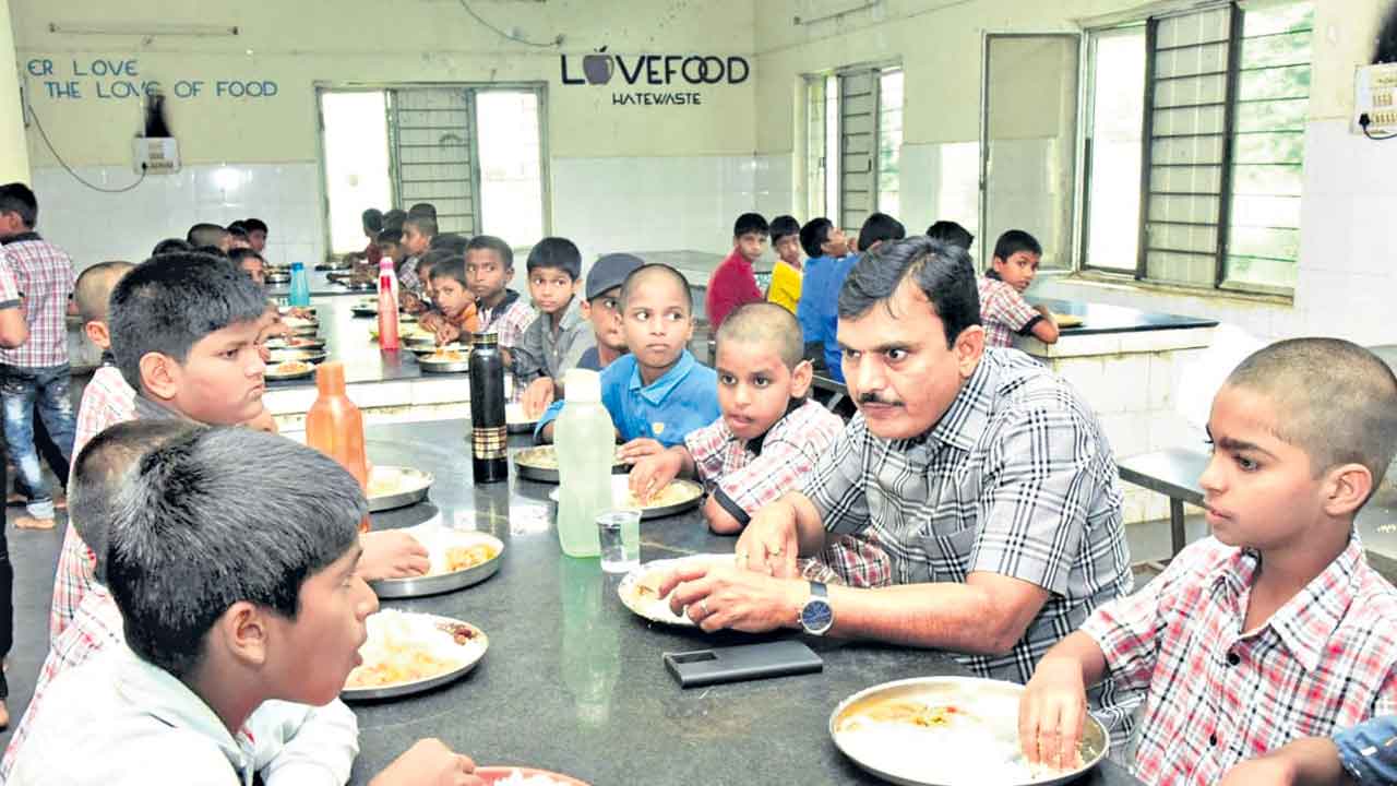 ఇంత బాధ్యతారాహిత్యమా..