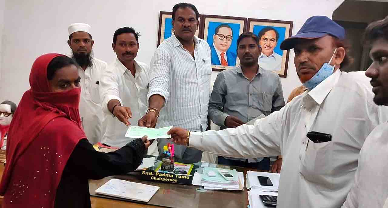 కల్యాణలక్ష్మి చెక్కుల పంపిణీ