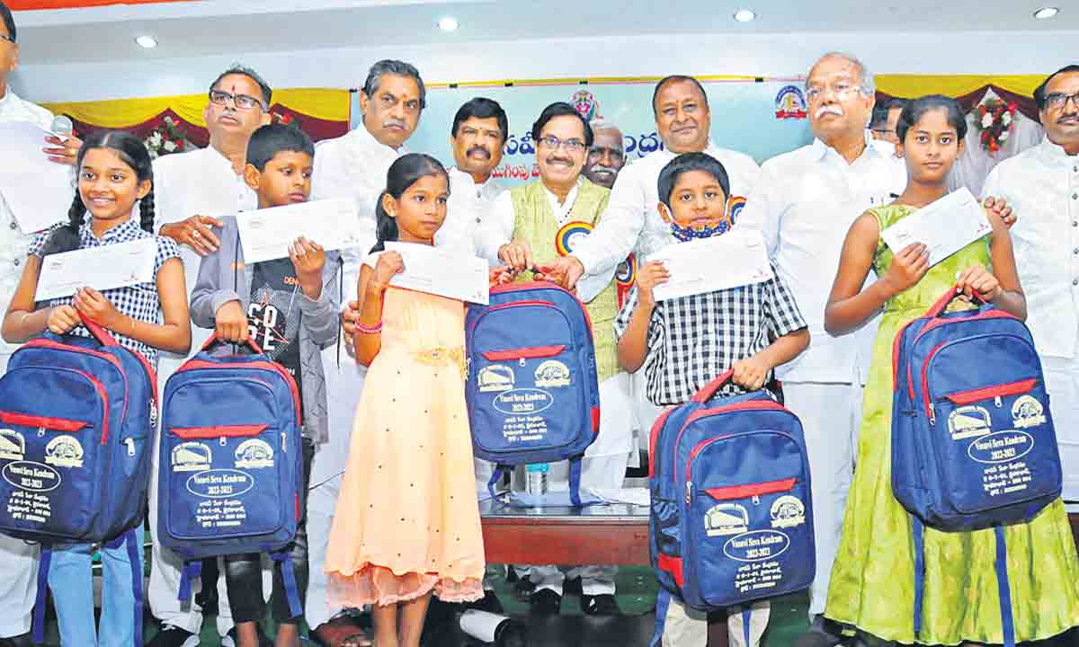 సీఎం కేసీఆర్‌ నేతృత్వంలోనే బంగారు తెలంగాణ