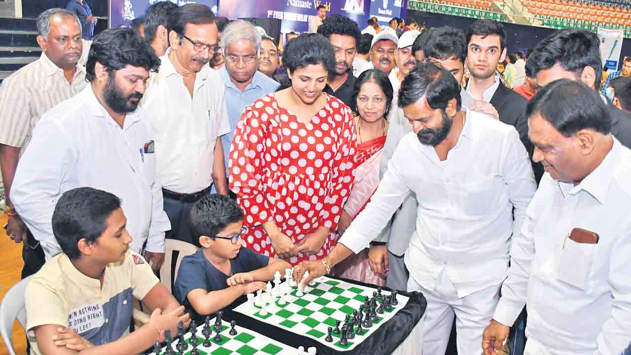 హైదరాబాద్‌కు చెస్‌ ఒలింపియాడ్‌ టార్చ్‌