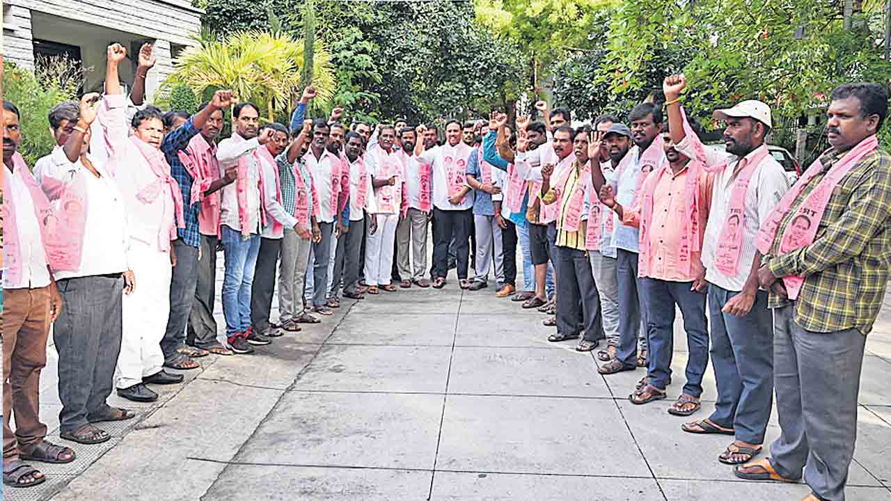 అభివృద్ధిపై చర్చించేందుకు ప్రతిపక్షాలకు దమ్ములేదు