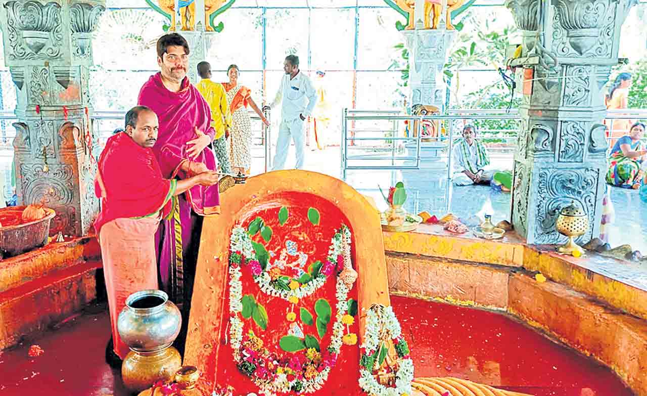 అంజన్న సన్నిధానం ఆహ్లాదకరం