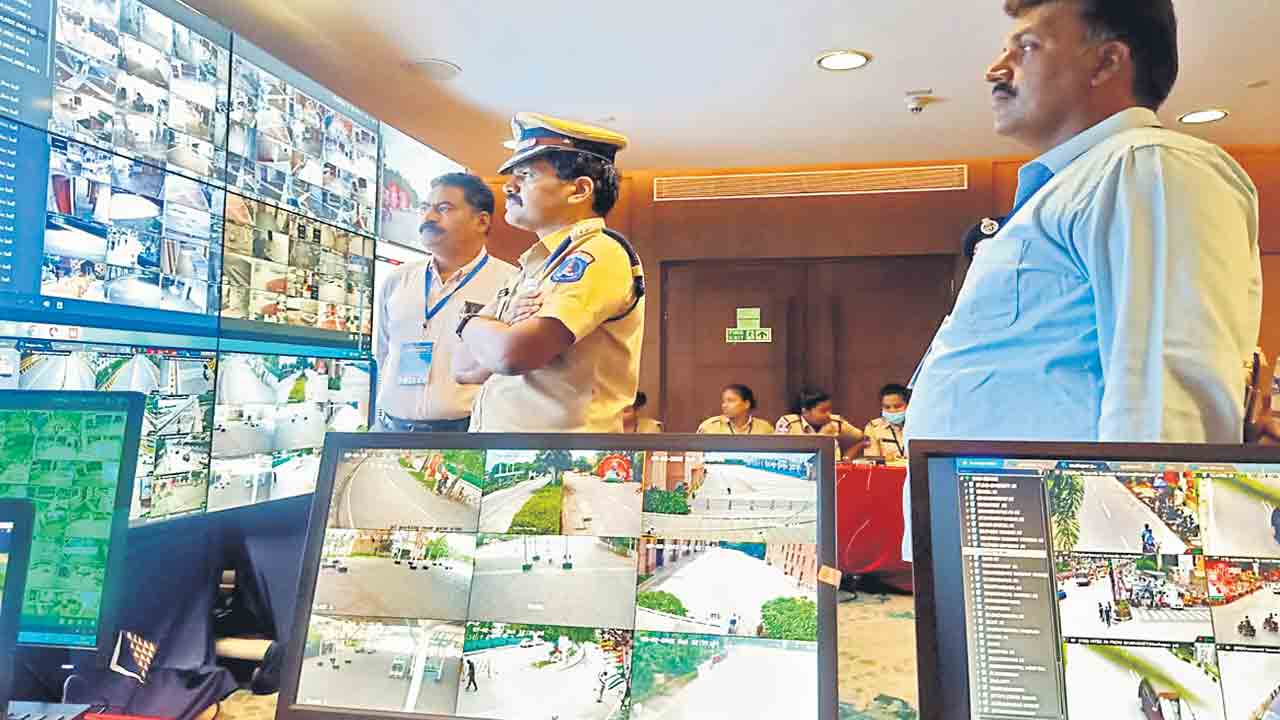 హెచ్‌ఐసీసీ..హై సెక్యూరిటీ.. !