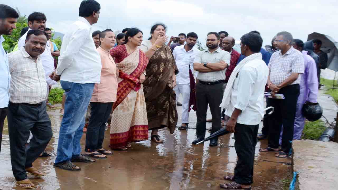 ఆందోళన వద్దు.. మేమున్నాం