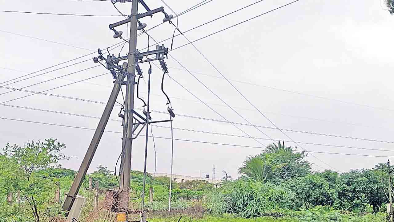 కరెంట్‌ సమస్యా.. ? కాల్‌ చేయండి