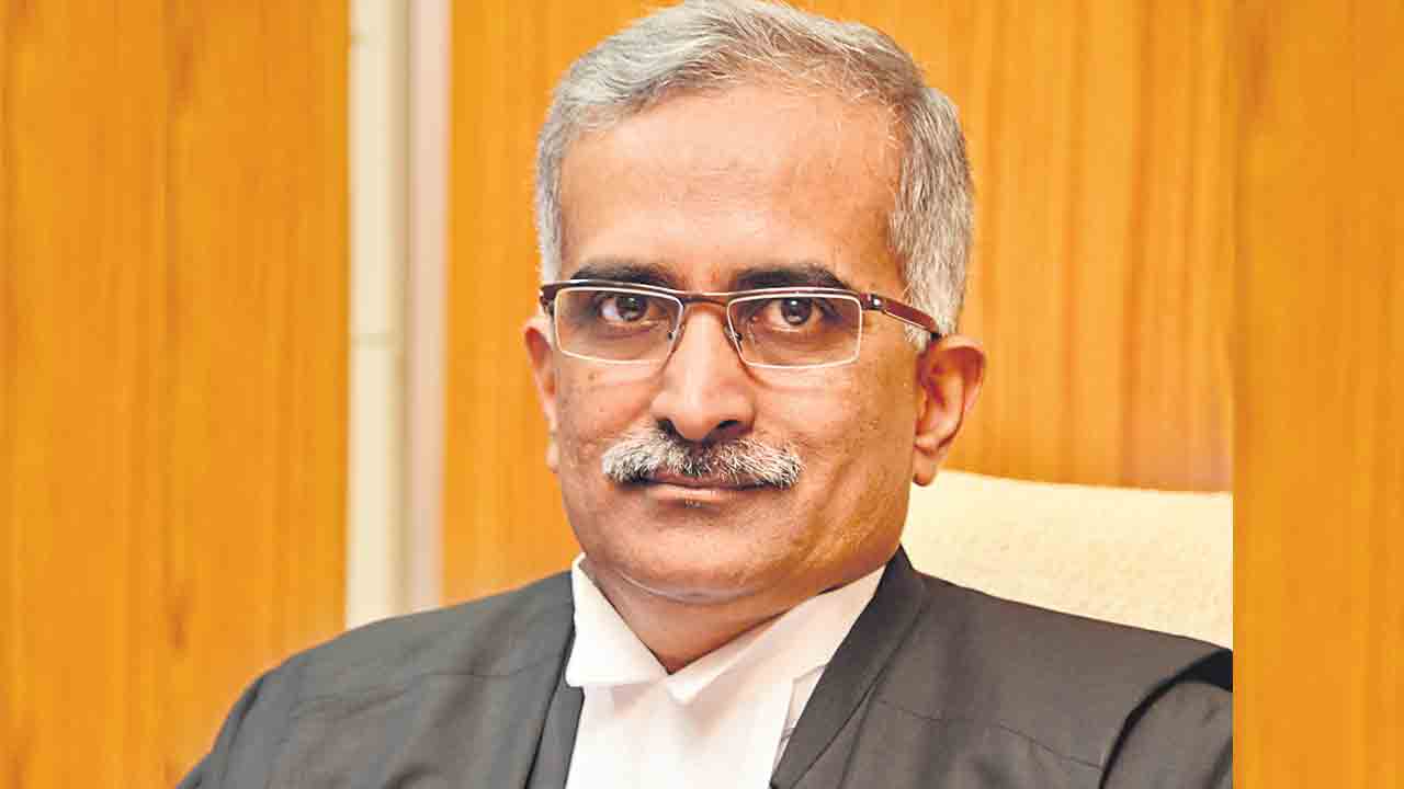 లీగల్‌ సర్వీసెస్‌ అథారిటీ చైర్మన్‌గా జస్టిస్‌ నవీన్‌రావు