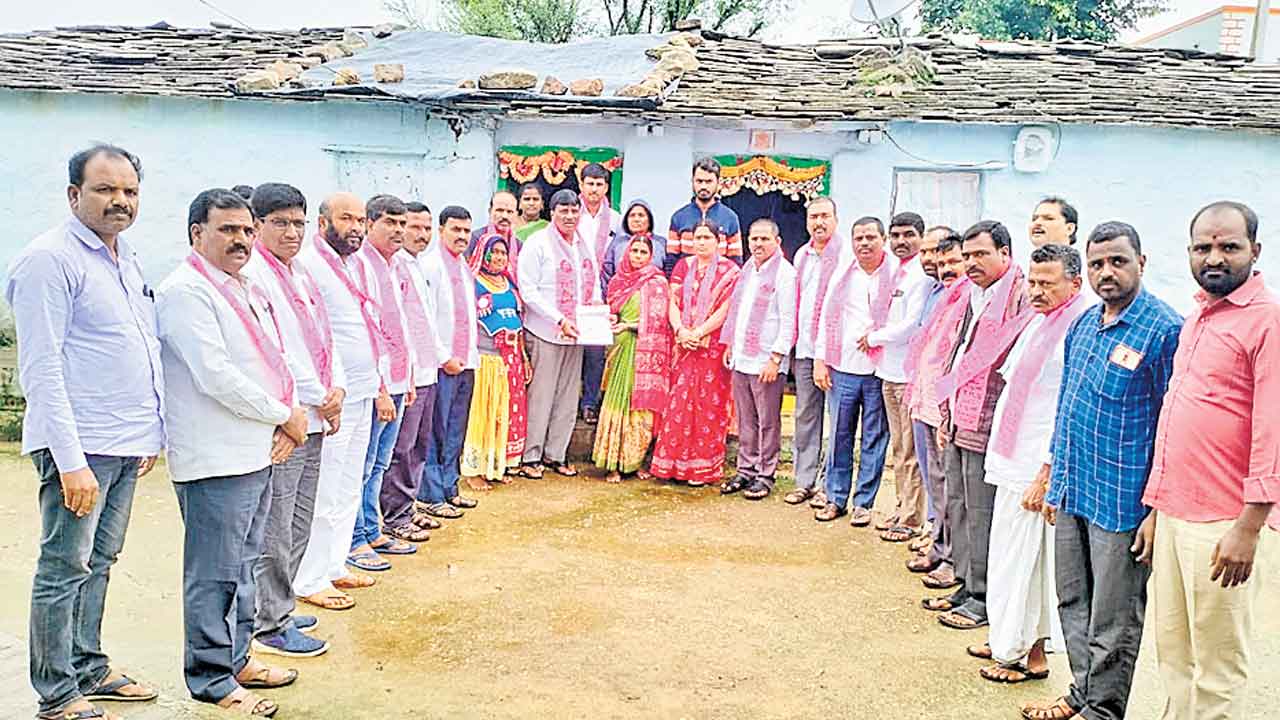 ఎమ్మెల్యే కొప్పుల మహేశ్‌రెడ్డి