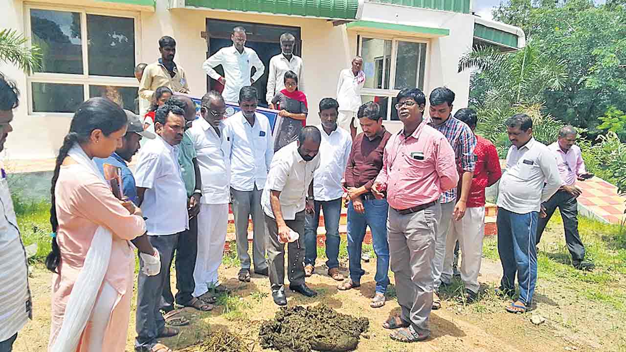 తెలంగాణలో రైతేవాజు