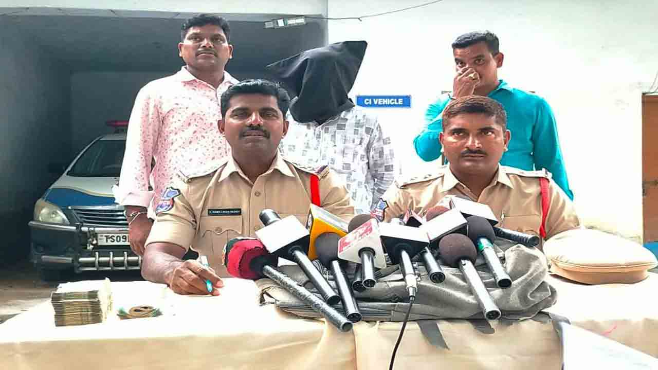 దొంగ ..డాక్టర్‌ !