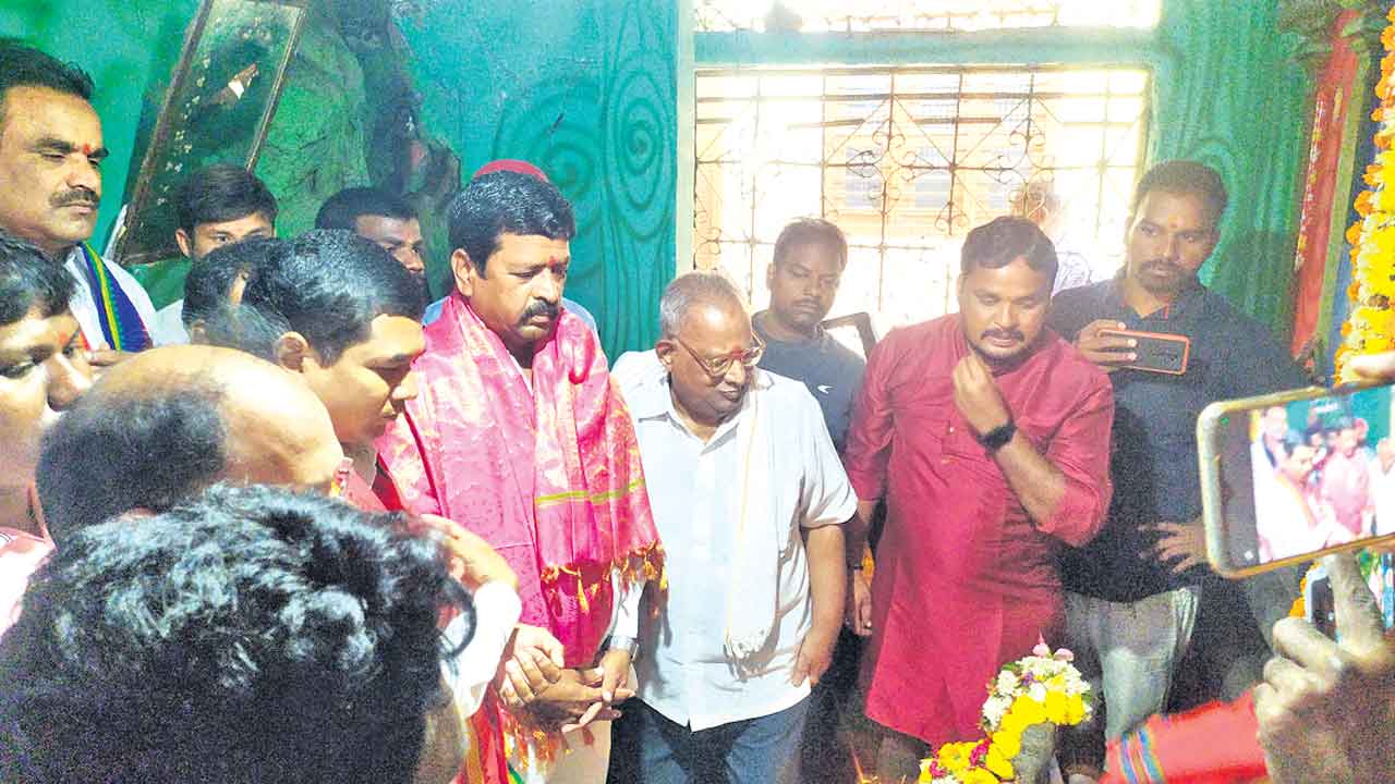 తెలంగాణ జాతిరత్నం మంత్రి కేటీఆర్‌