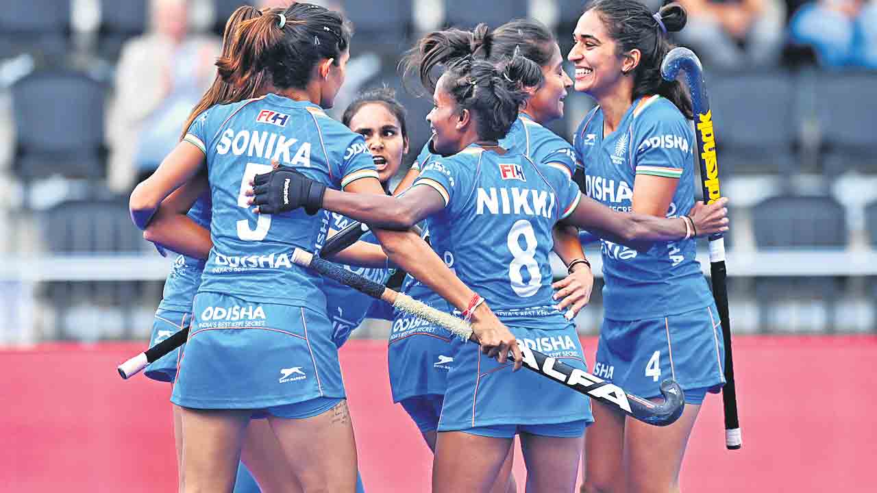 గెలుపే లక్ష్యంగా..