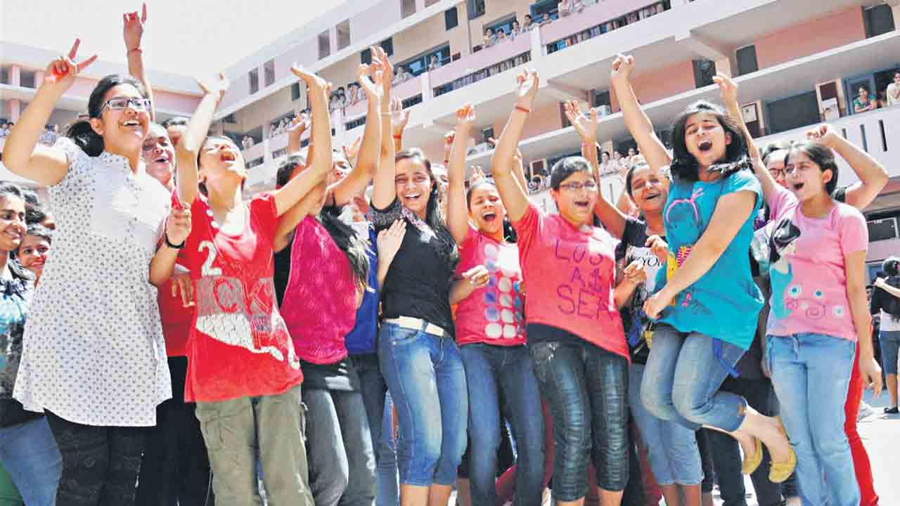 భవిష్యత్‌కు బాటలు వేసుకునేదిప్పుడే