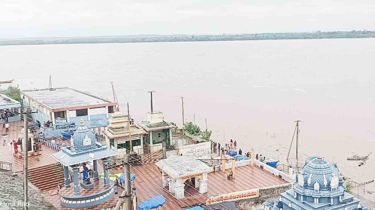 జల పరవళ్లు