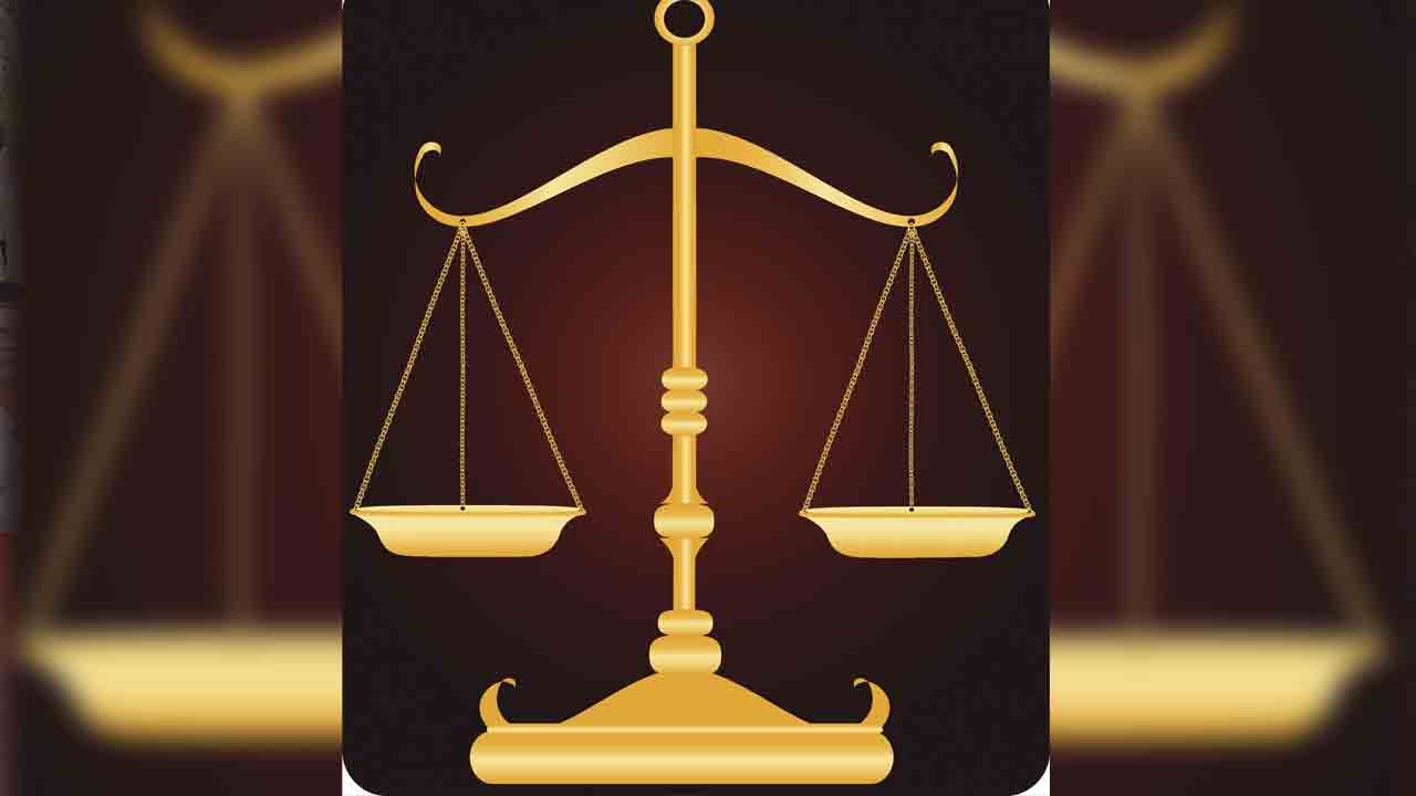 టికెట్‌ చార్జీలు రీఫండ్‌ చేయండి