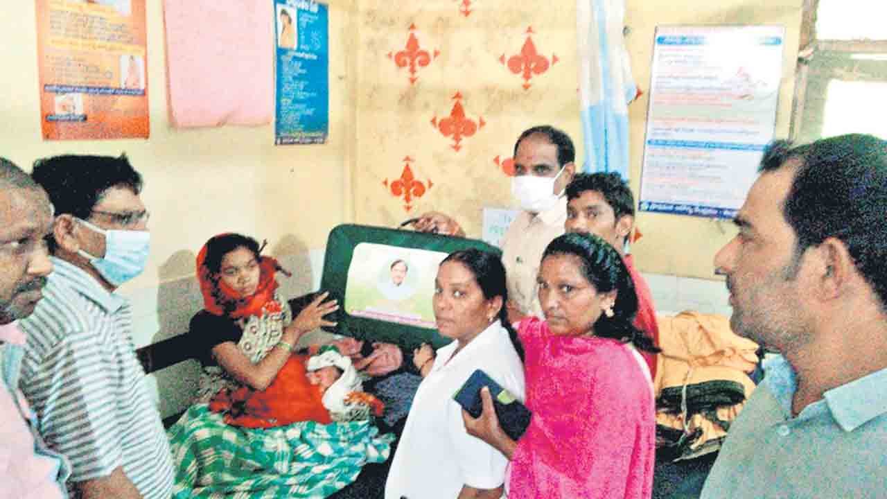 అత్యుత్తమ వైద్య సేవలందించాలి