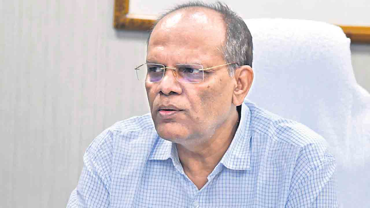 వజ్రోత్సవాలను విజయవంతం చేద్దాం