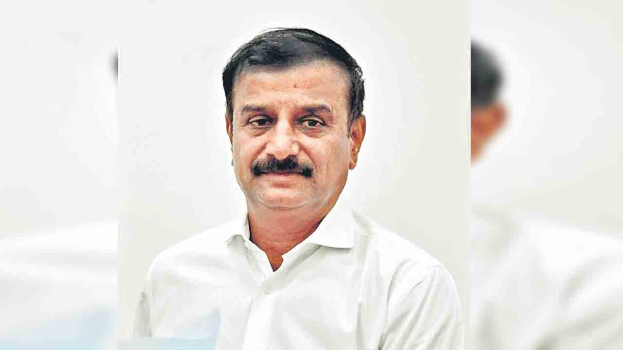 మోదీ హామీని మించి బ్యాంకు మోసాలు