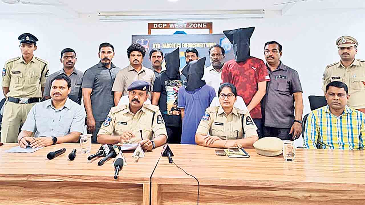 ఎర్రగడ్డలో డ్రగ్స్‌ముఠా అరెస్టు