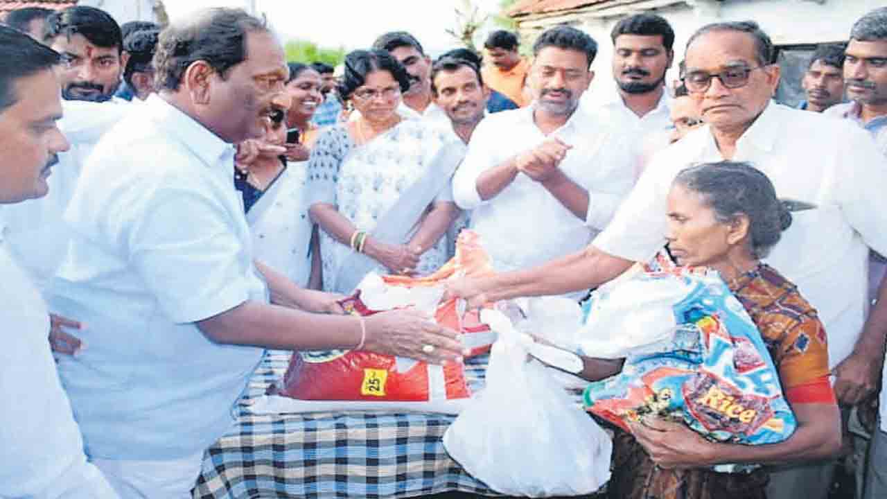 ఆందోళన వద్దు.. అండగా ఉంటాం..