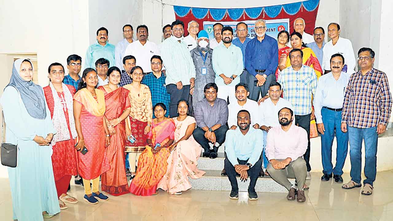 వైద్యుల సేవలు వెలకట్టలేనివి