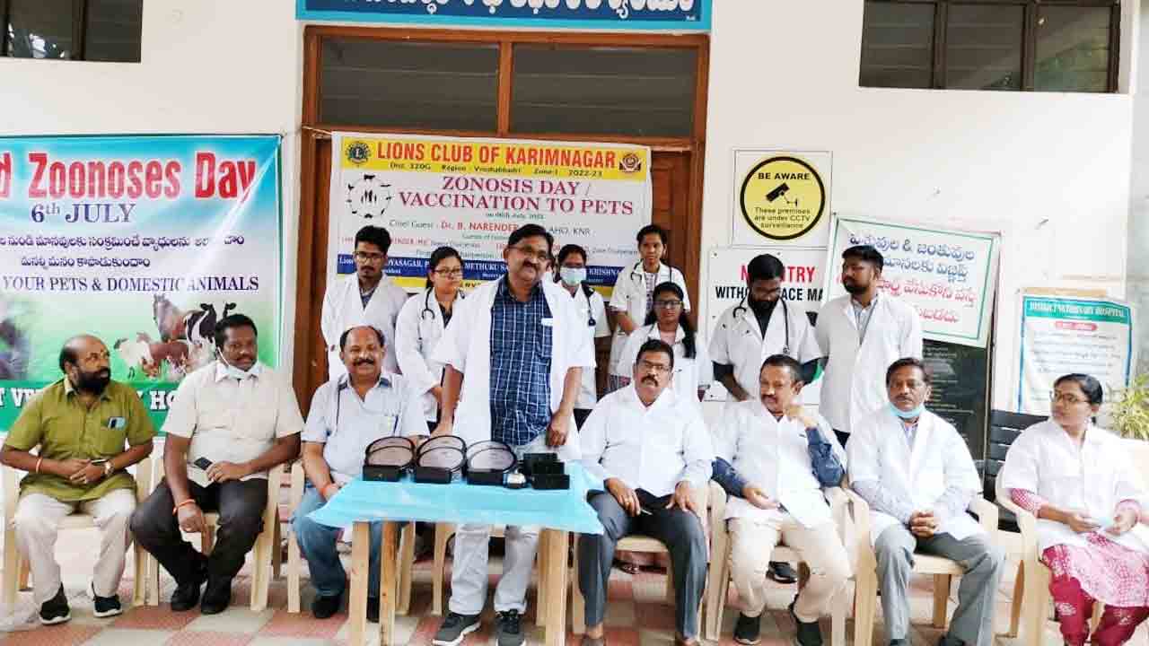 పశు వ్యాధులపై అప్రమత్తంగా ఉండాలి