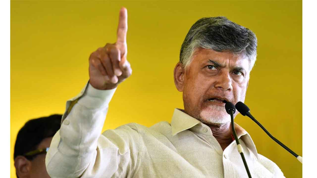 ప్రజలను పట్టించుకోని పాలకులకు బుద్ధి చెప్పాలి : చంద్రబాబు